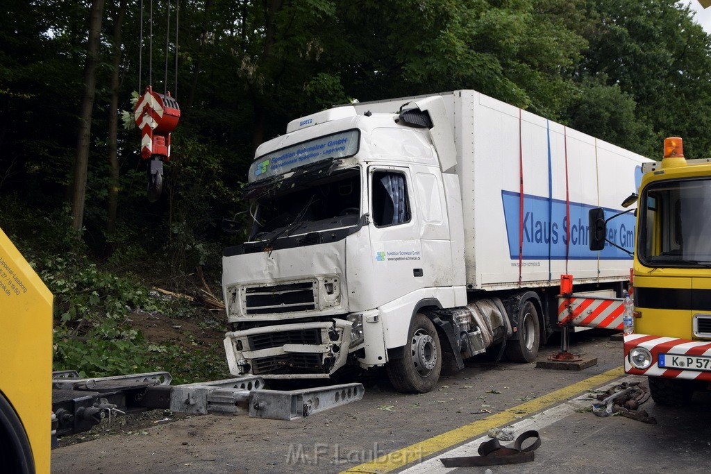 Schwerer VU A 3 Rich Oberhausen Hoehe AK Leverkusen P845.JPG - Miklos Laubert